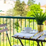 Toselli Apartment With Terrace