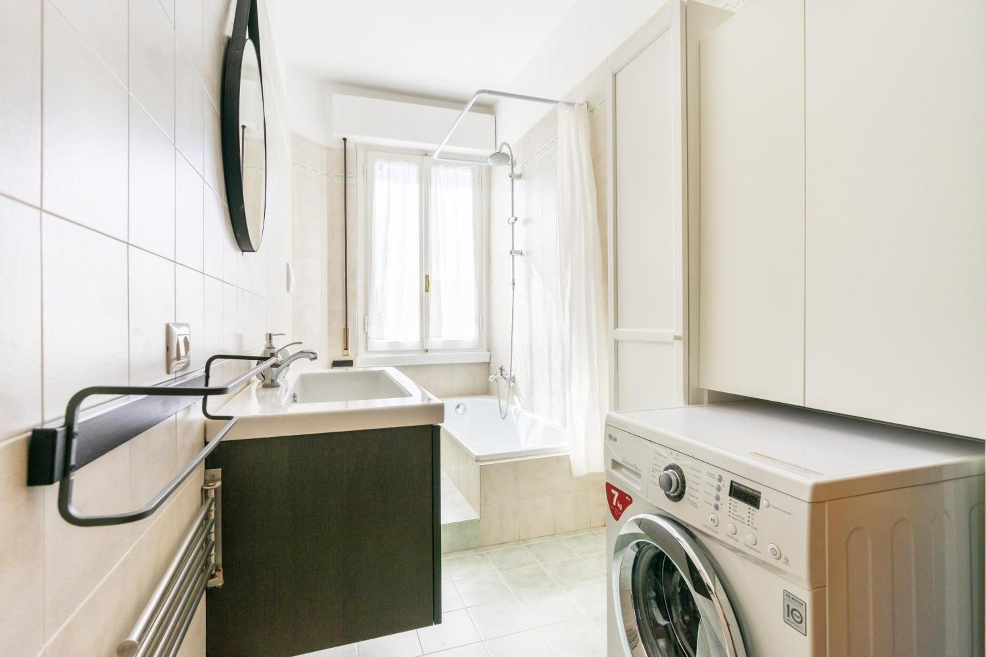 Toselli With Terrace Apartment *