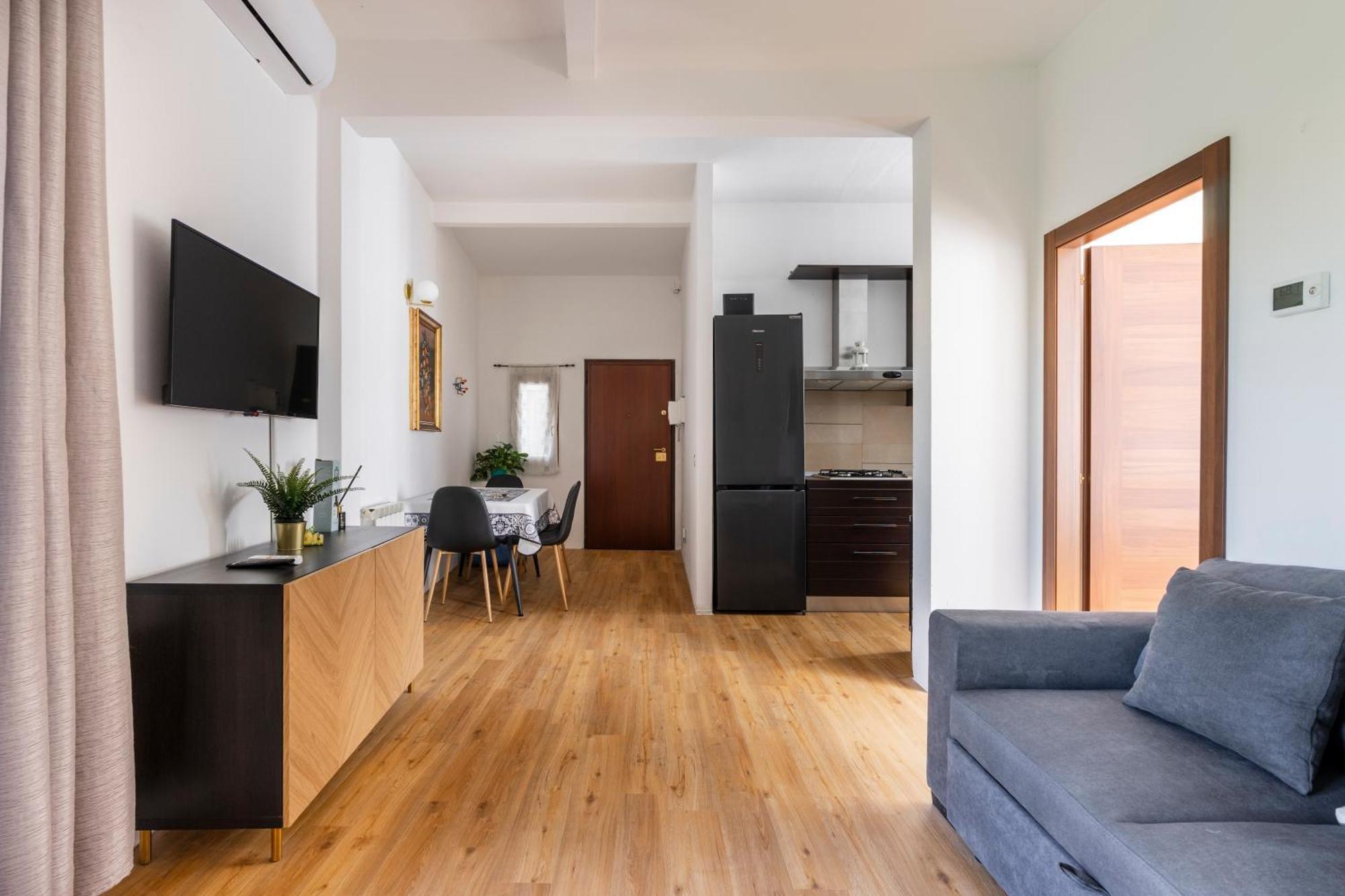 Apartment Toselli With Terrace Florence